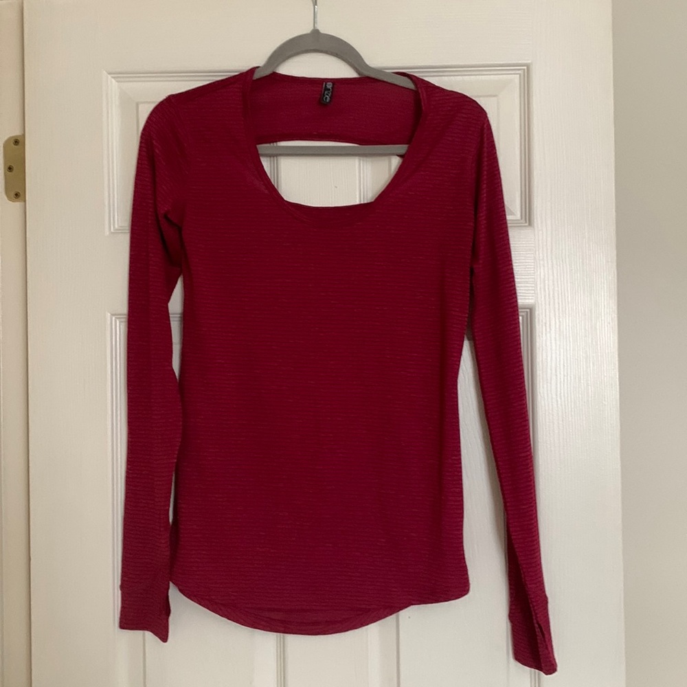 Onzie one size fits all yoga top
